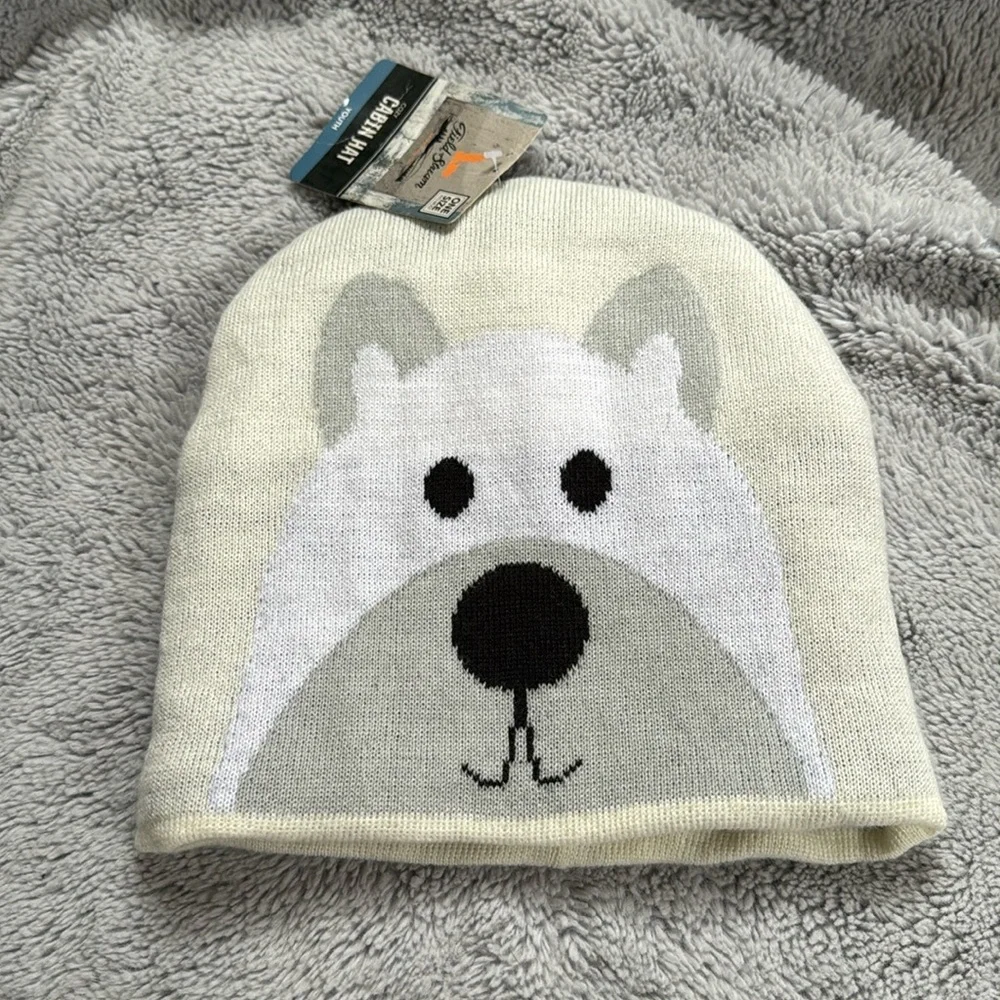 NWT YOUTH COZY CABIN HAT NWT